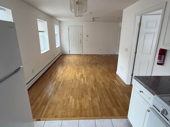 2nd image of 37 Bergen Blvd #1