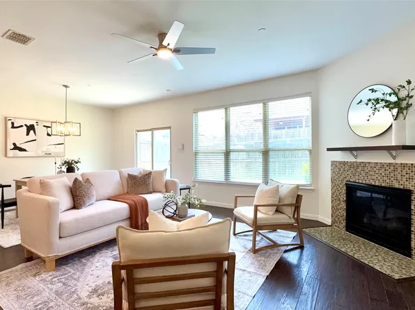 2640 Jacobson Dr, Lewisville, TX 75067