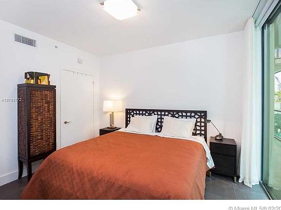 5th image of 6000 Collins Ave APT 510