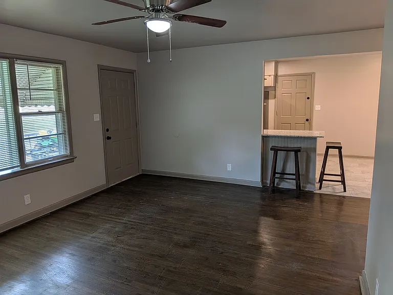 5121 S Madison Ave — Photo 7