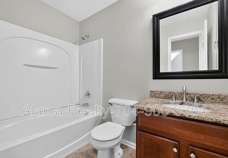 2041 White Cedar Ln — Photo 27