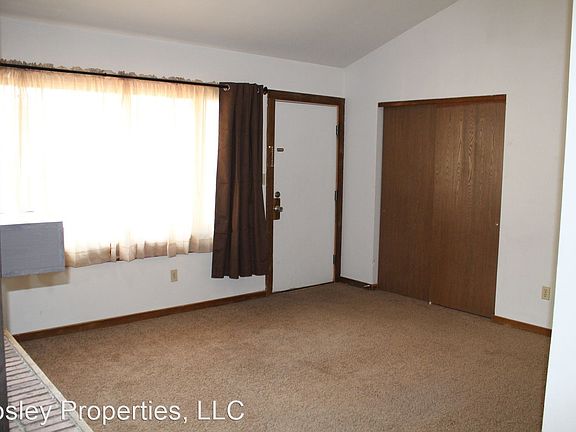 3rd image of 4440 4th Ave N #10