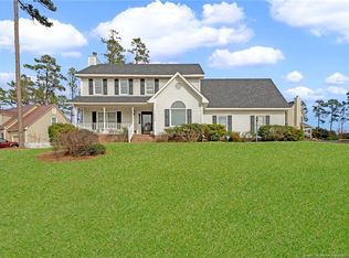 2381 Lincolnshire Pl, Fayetteville, NC 28306