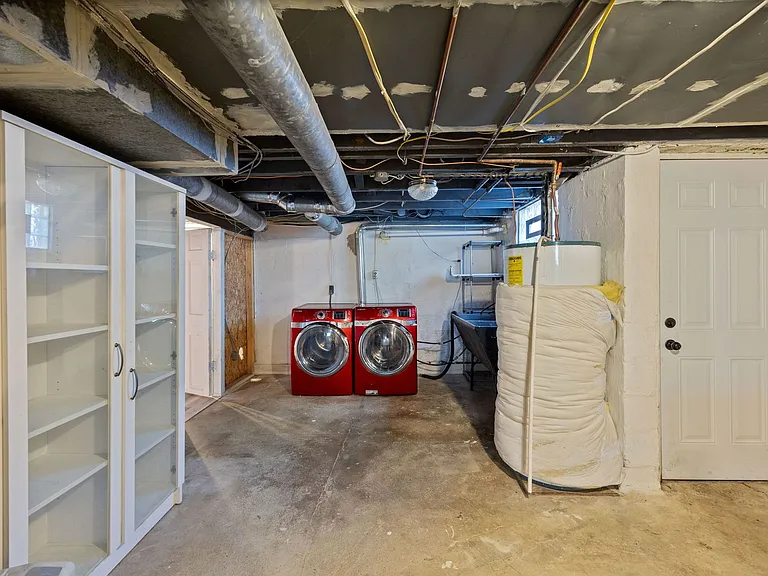 1377 Collinsdale Ave — Photo 27