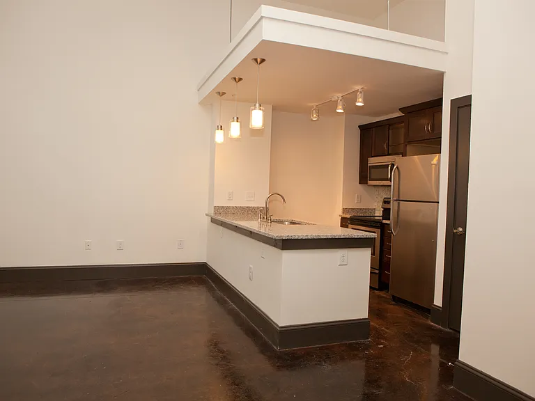 Chatham Lofts — Photo 34
