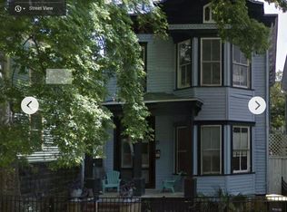 205 W 38th St, Savannah, GA 31401