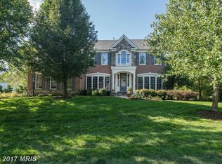 22475 Forest Manor Dr, Ashburn, VA 20148