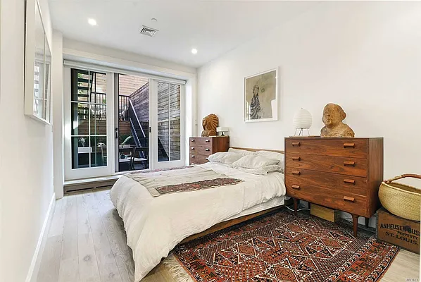 Sold by Century 21 Milestone Realty | media 23