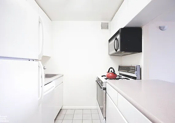 Rented by Brown Harris Stevens | media 14