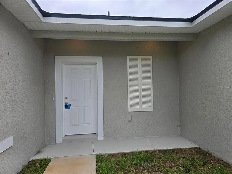 208 Locust Pass — Photo 2