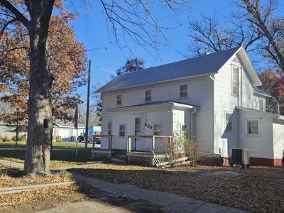 828 N Elmer Ave, York, NE, 68467