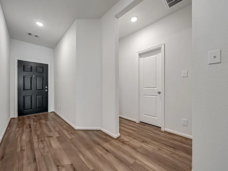 15250 White Moss Dr — Photo 4