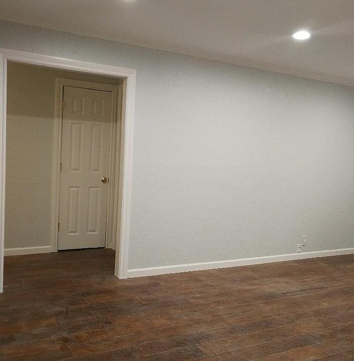 2nd image of 17205 Esteban St
