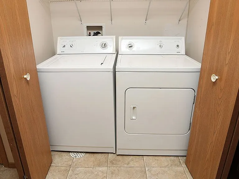7436 W Stoney Creek St #44 — Photo 3