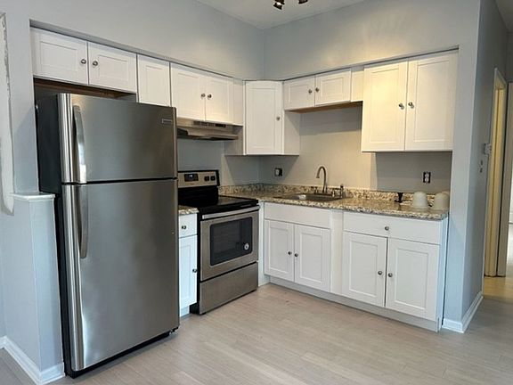 4th image of 1003 N 3rd St APT 3