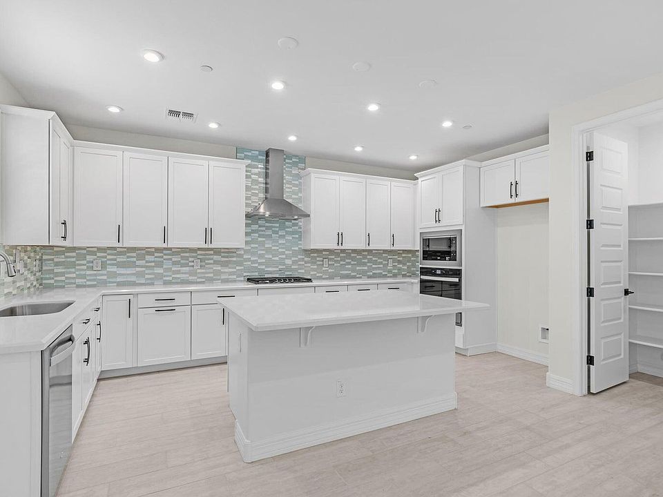 1st image of 13359 W EAGLE FEATHER Road