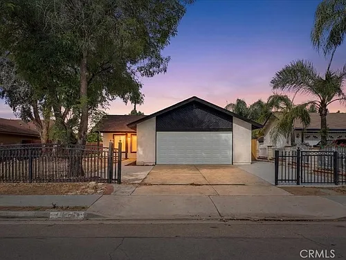 1022 Ruby Dr Photo 1