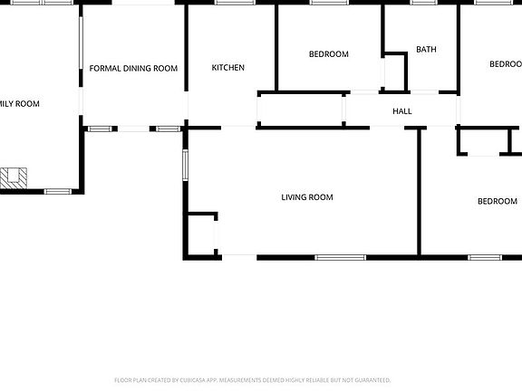 3rd image of 208 Edwin St