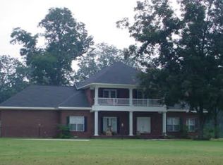 1818 Lakehall Rd, Lake Village, AR 71653