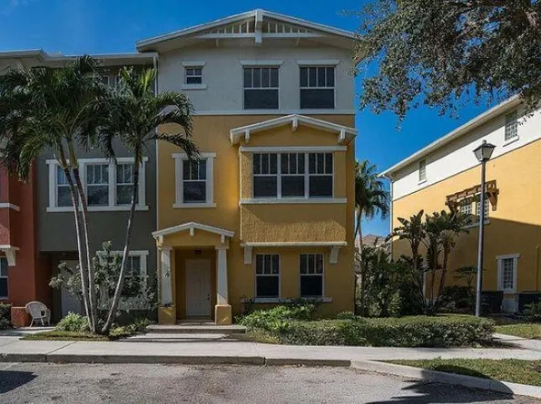 810 Marina Del Ray Ln, West Palm Beach, FL