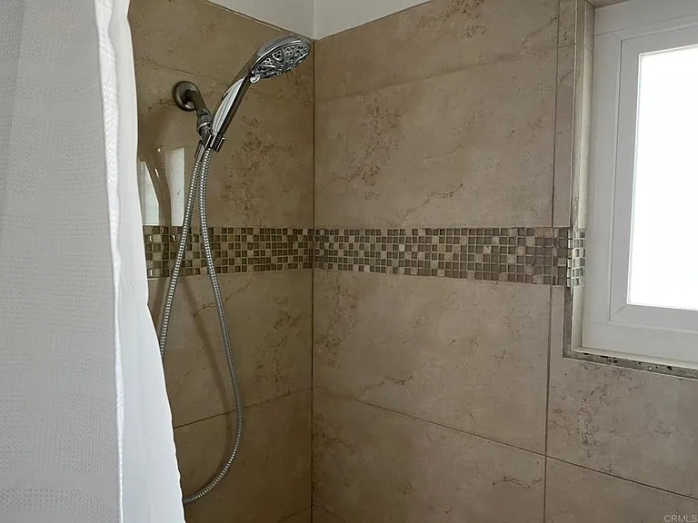 172 Palomar St — Photo 12