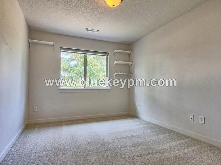 13520 NE 113th Way — Photo 15