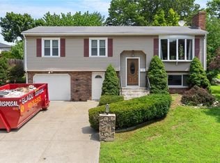 3 Lee Ave, Providence, RI 02904