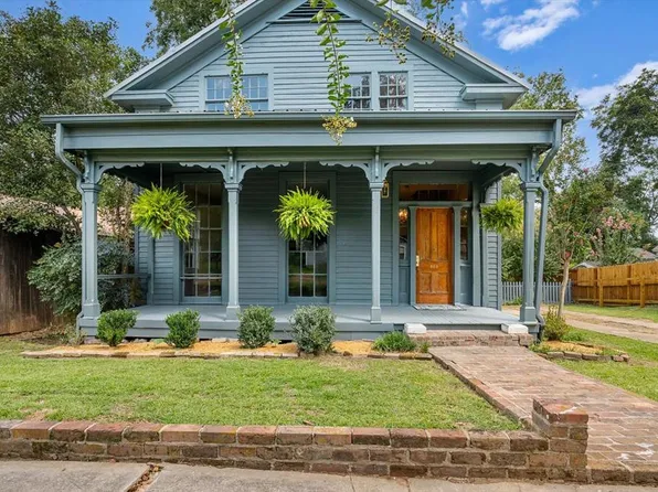 803 Chestnut St, Summit, MS 39666