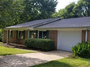 664 Ruby Johnson Dr, Scottsboro, AL 35769