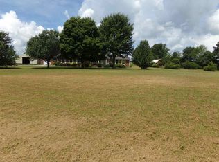 950 Inca Rd, Henderson, TN 38340