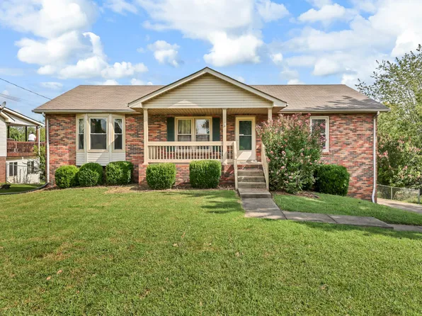 921 Lindsey Dr, Clarksville, TN 37042