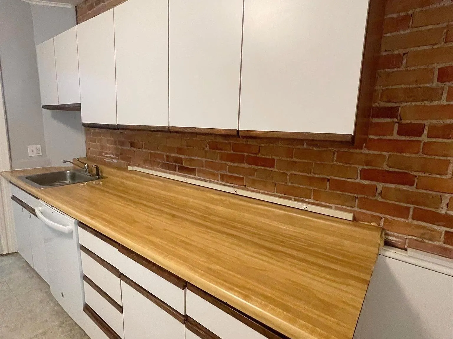 1 bed, 9999 sqft, $2,800 — Photo 4