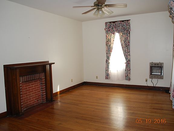 3rd image of 1519 Lavalette Ave