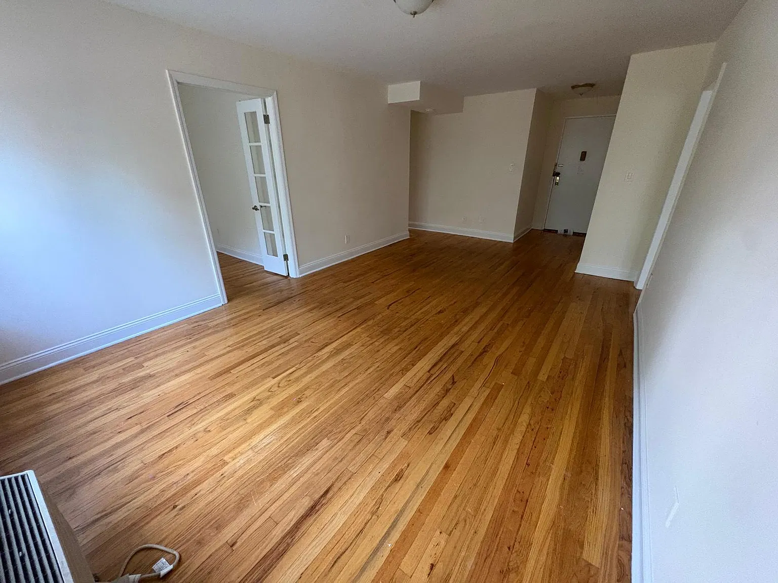 3 bed, 1400 sqft, $2,750 — Photo 4