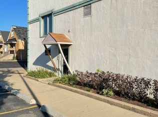 7850 W Addison St APT 203, Chicago, IL 60634