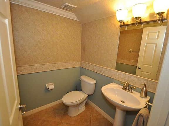 5th image of 12200 Triton Ln #14