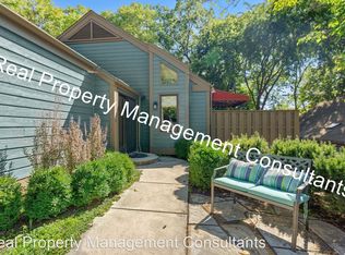 813 Melanae Ct, Liberty, MO 64068