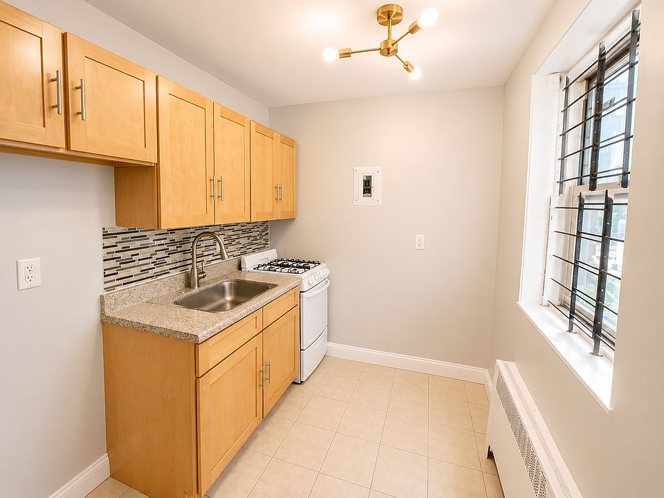 1st image of 595-596 Elizabeth Ave #2H
