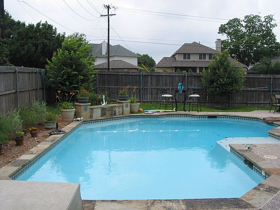 3rd image of 1927 Big Bend Dr