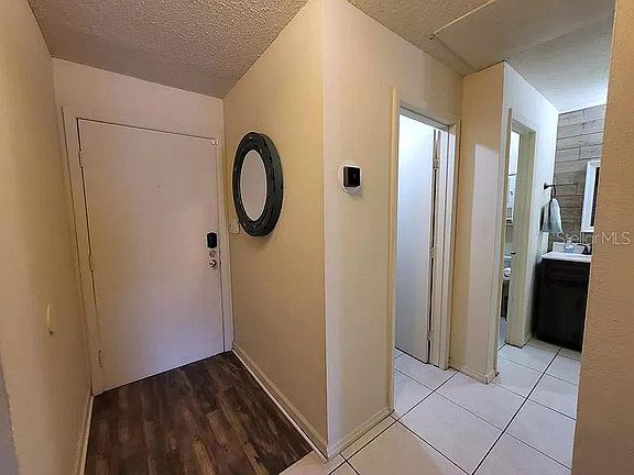 3rd image of 2811 SW Archer Rd APT V176
