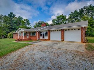 765 Cane Creek Rd, Fletcher, NC 28732