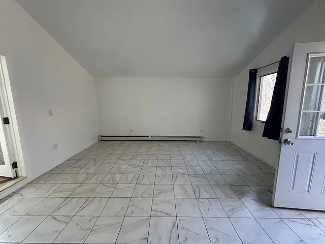 10 Fenwood Dr #C — Photo 4