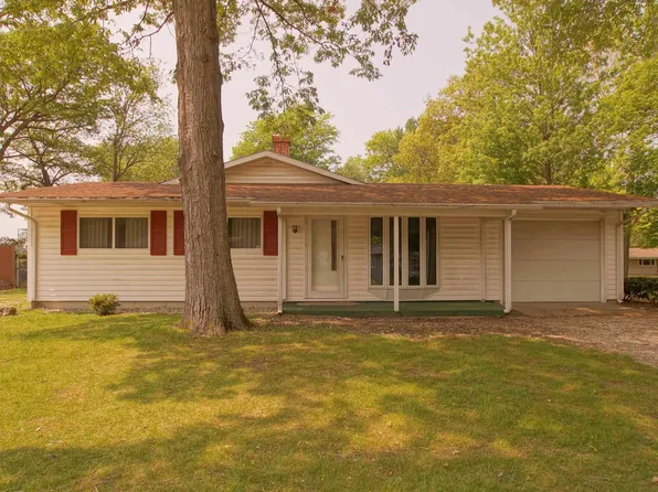 1809 Robin Dr, Warsaw, IN 46580