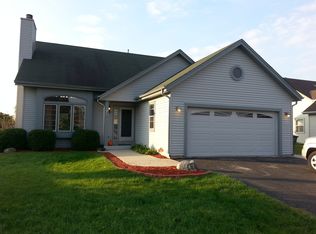 529 Baron Rd, Mukwonago, WI 53149