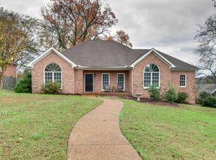 2900 Stewart Campbell Poin, Thompsons Station, TN 37179