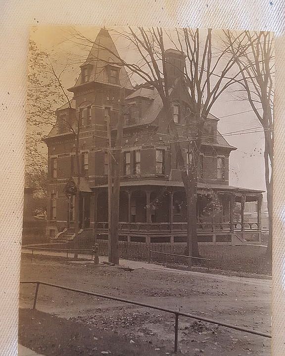 553 Garden St, Little Falls, NY 13365 Zillow