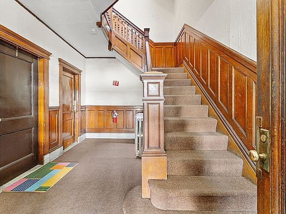 5th image of 63 Longwood Ave APT 2