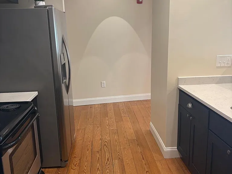 765 Washington Blvd #2 — Photo 7