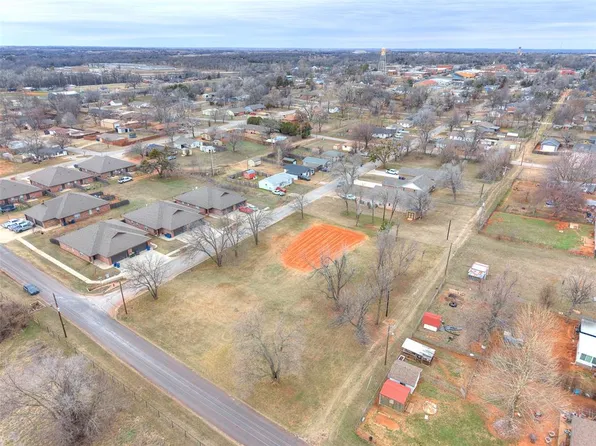 604 S Jackson Ave #1, Blanchard, OK 73010