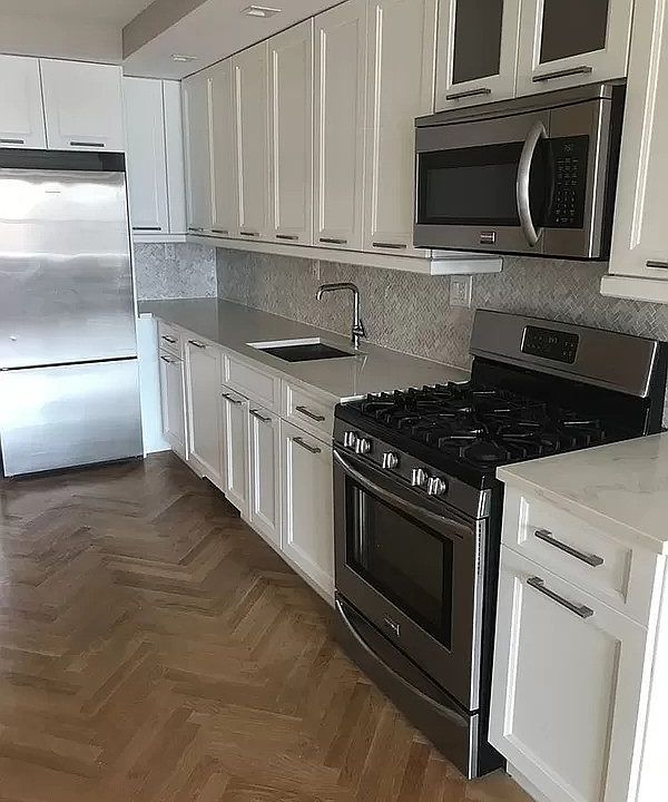 1st image of 305 E 86th St #5KE